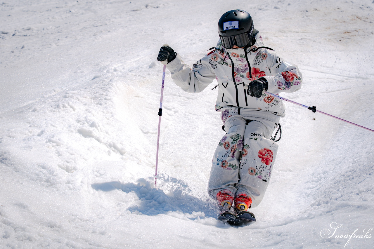 キロロリゾート｜ポカポカ陽気で絶好の春スキー日和♪こんな日は、みんなで思いっきり春雪を満喫しましょう！